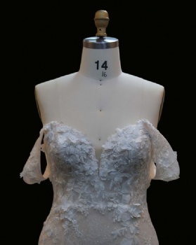 Vintage-Inspired Mermaid Wedding Dress with Spaghetti Straps & All-Over Lace